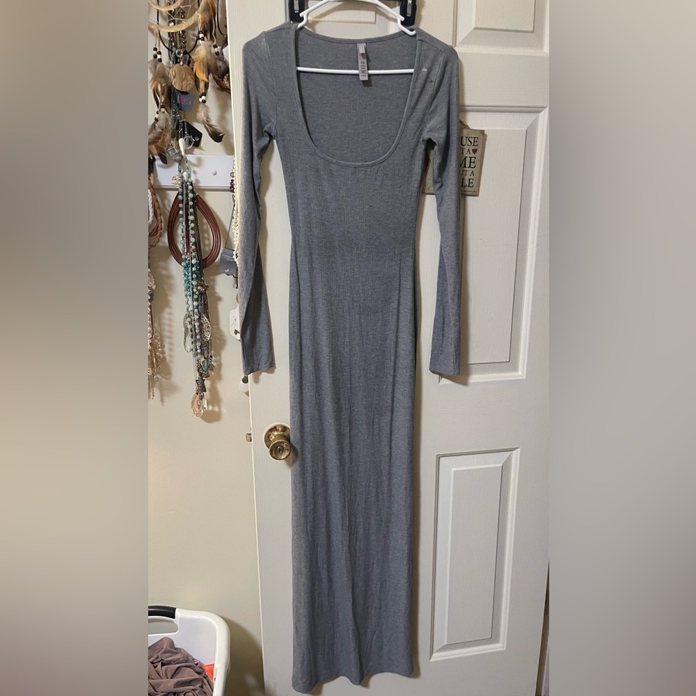NWOT SKIMS Gray Long Sleeve  maxi Dress